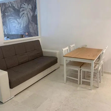 55 فندق مبيت وإفطار 3*